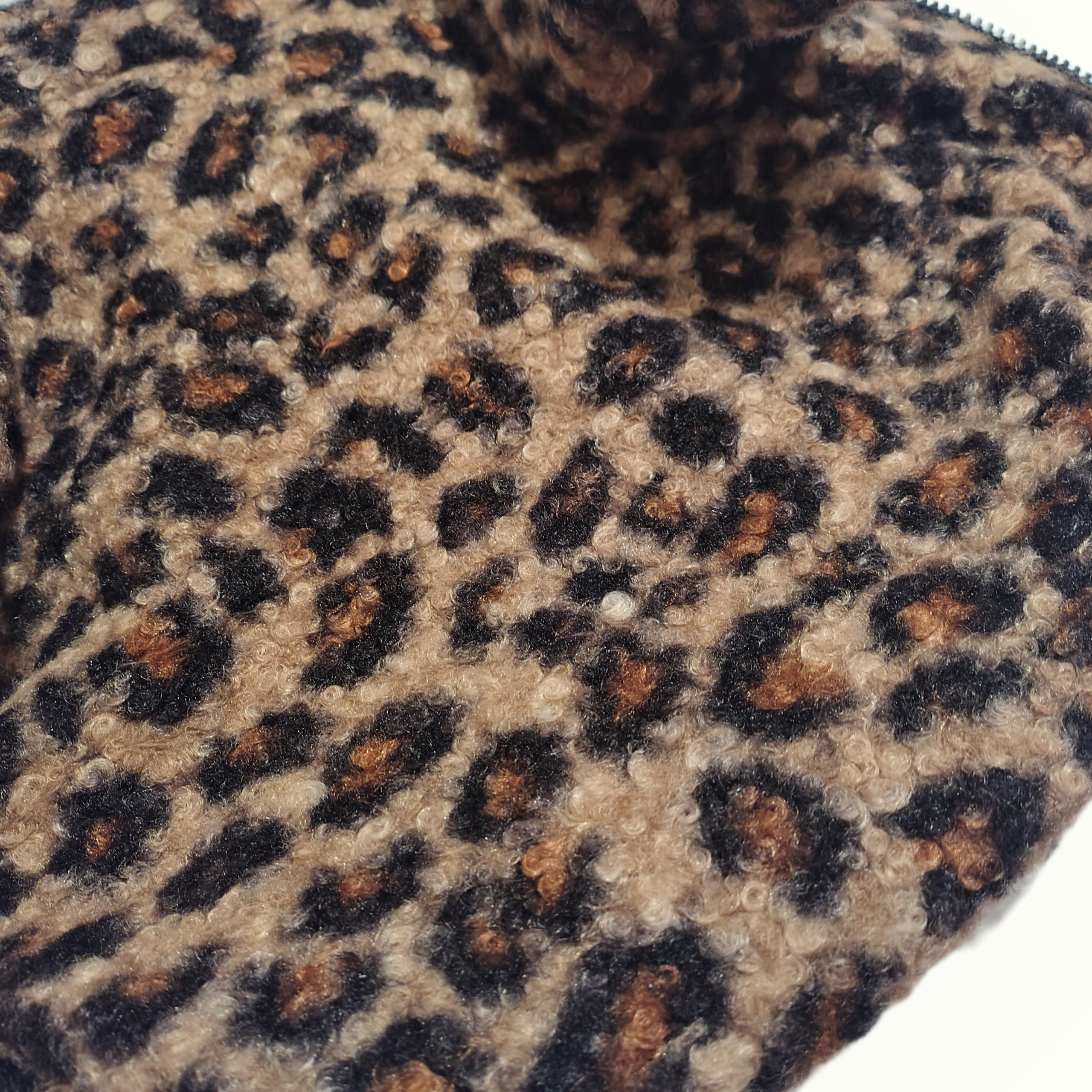 Luxury Leopard Print Coat for Dogs 🐾